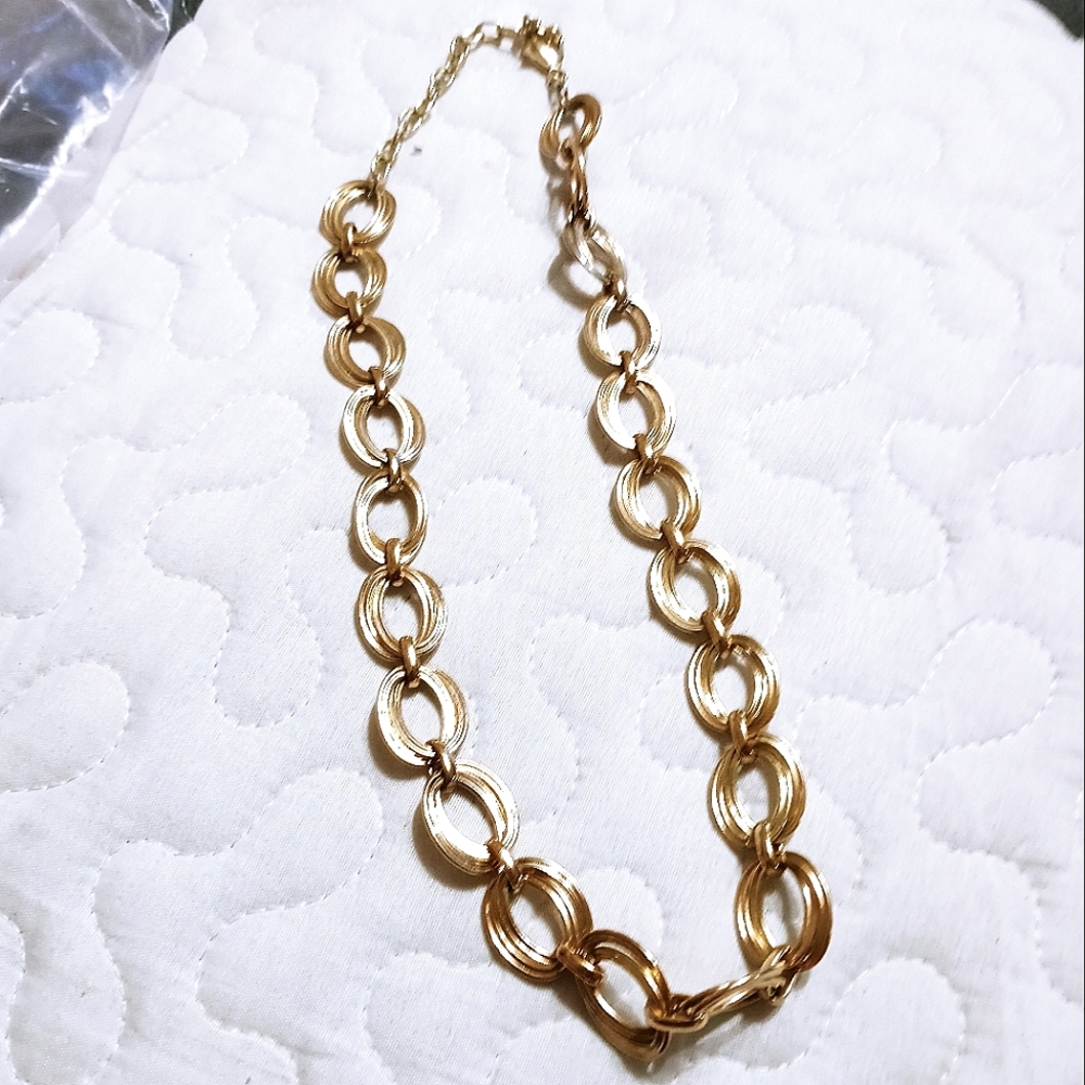 Vintage Retro Necklace
